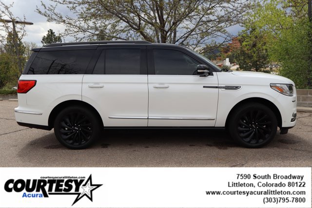 Used 2021 Lincoln Navigator Black Label w/ Special Edition Package AWD/4WD image 7
