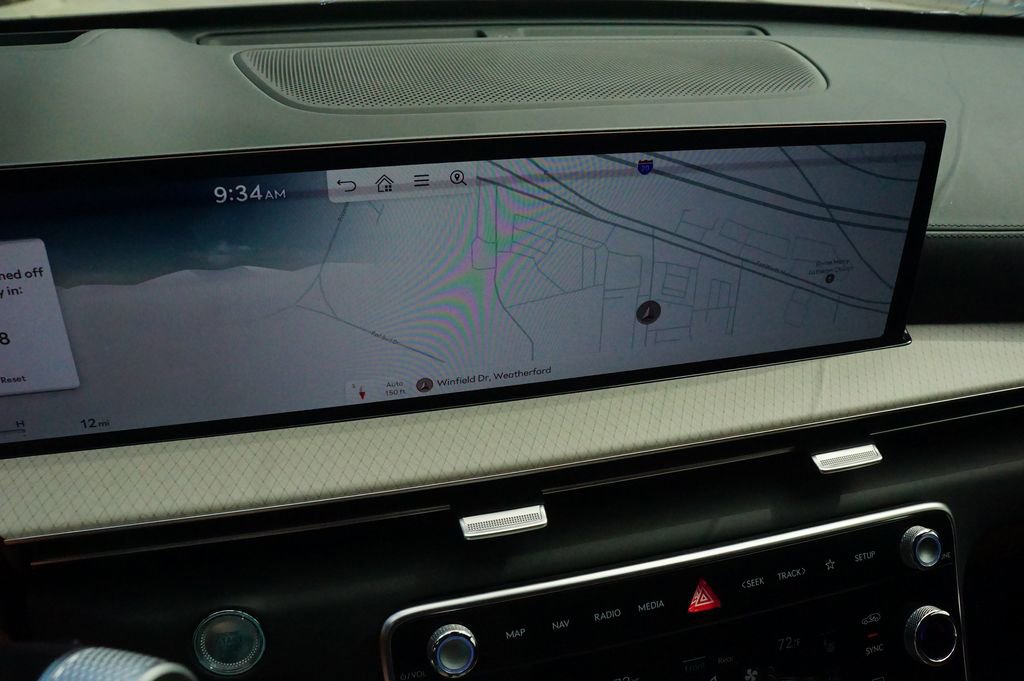 New 2025 Genesis GV80 3.5T Prestige image 8