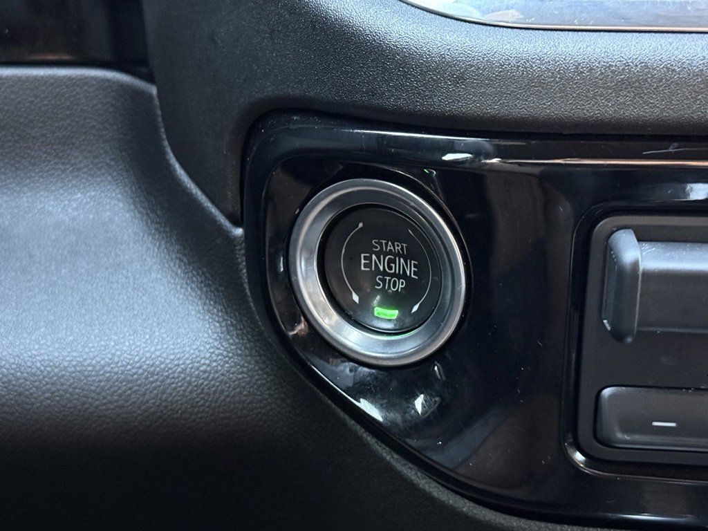 Used 2025 Chevrolet Silverado 1500 High Country w/ High Country Premium Package image 26