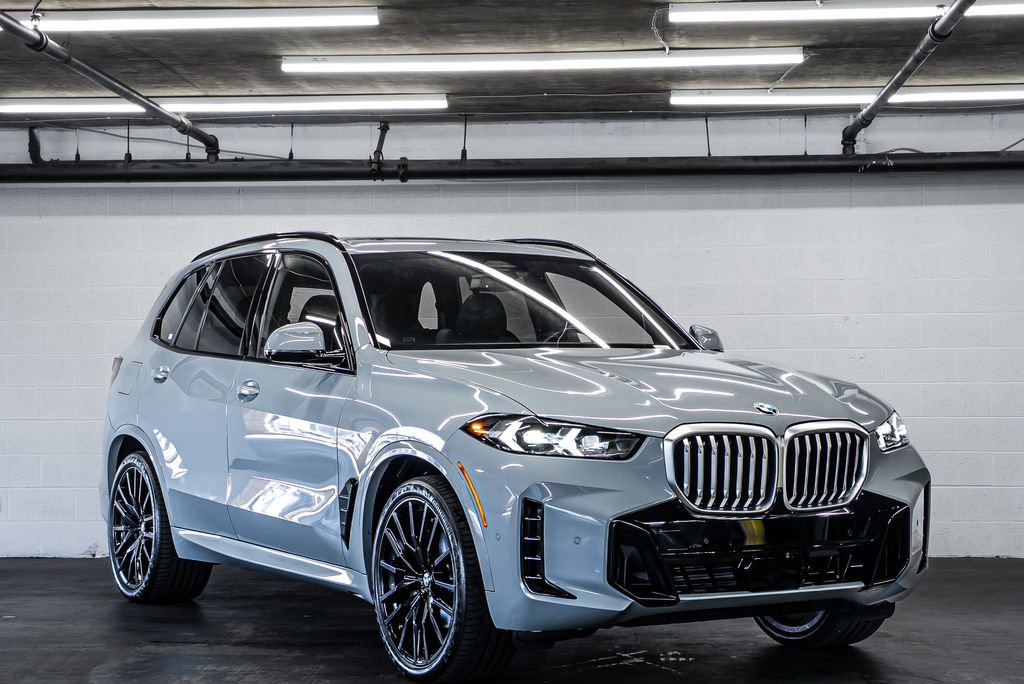 Used 2024 BMW X5 sDrive40i w/ M Sport Package image 7