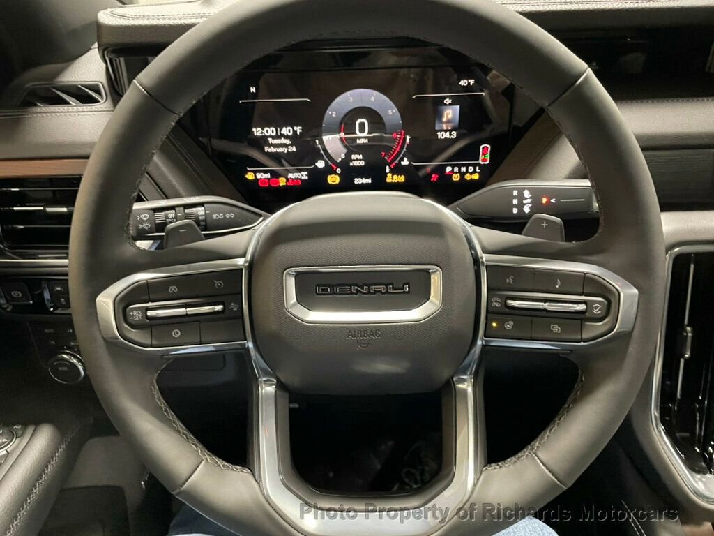 Used 2026 GMC Yukon Denali w/ Sun & Power Step Package image 14