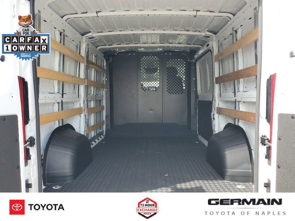Used 2025 RAM ProMaster 2500 w/ U-Haul Equipment Group FWD image 25
