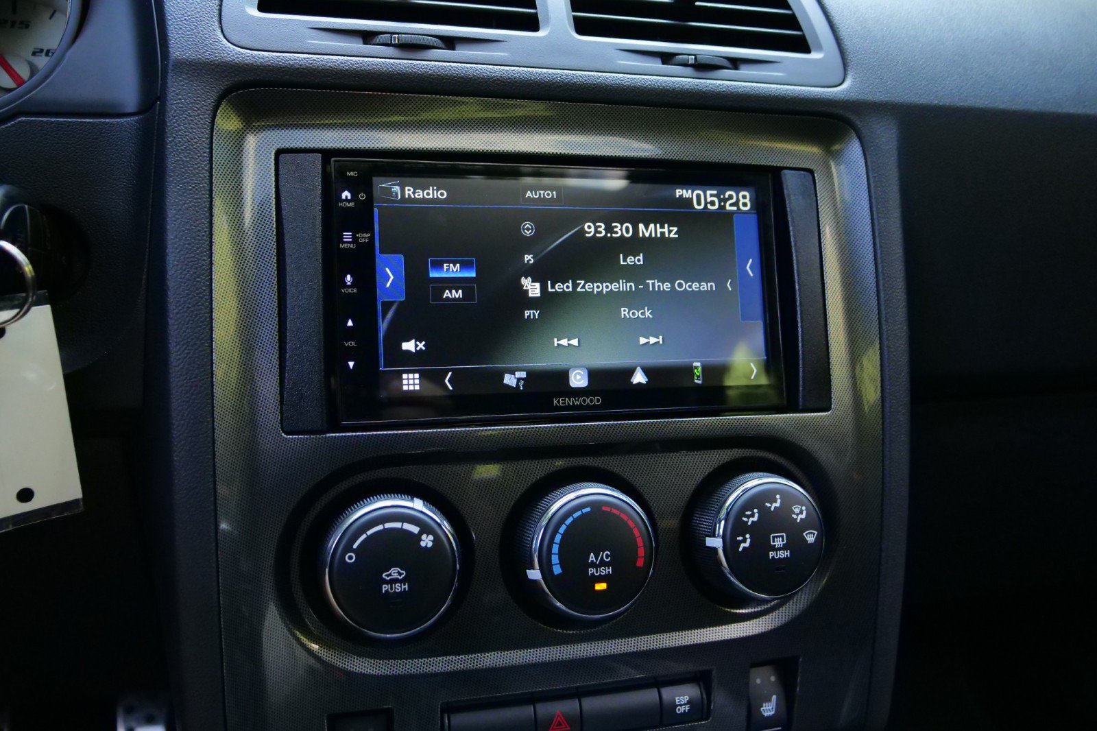 Used 2010 Dodge Challenger SRT8 w/ SRT Option Group II RWD image 17
