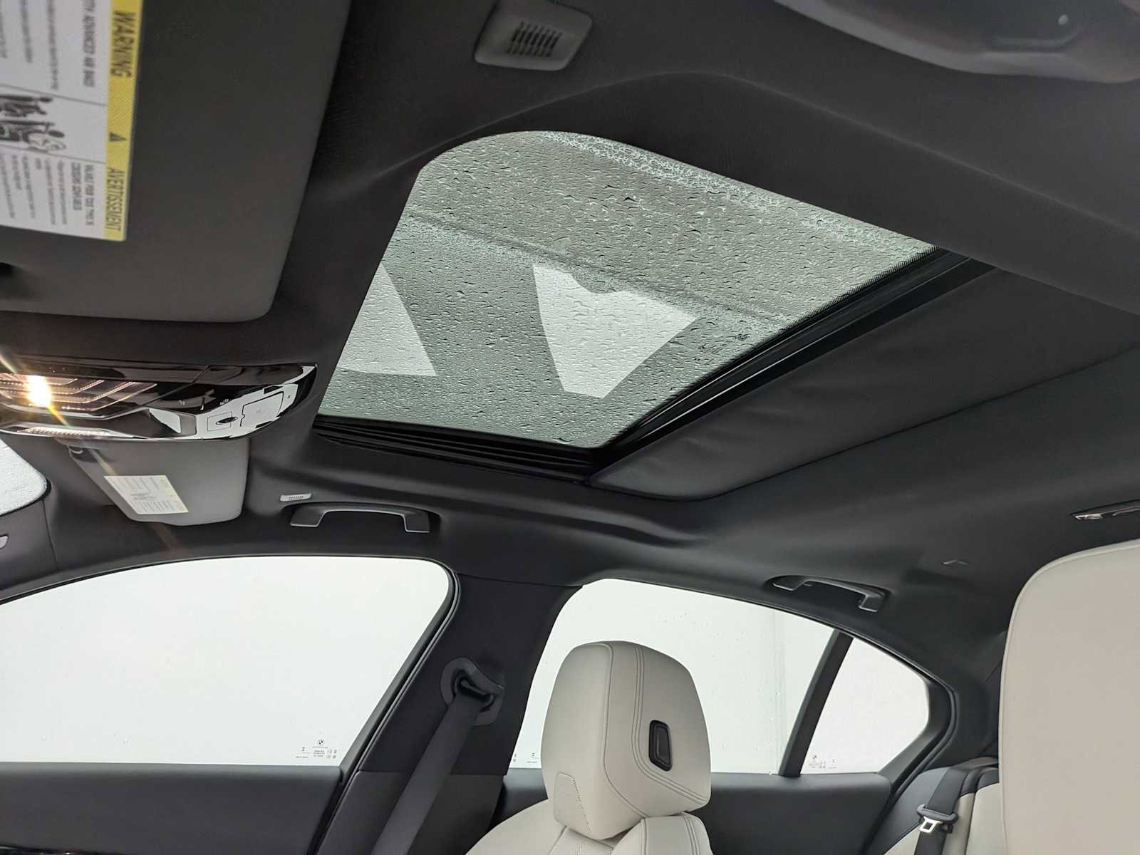 Used 2024 BMW 530i 530i w/ Premium Package image 19