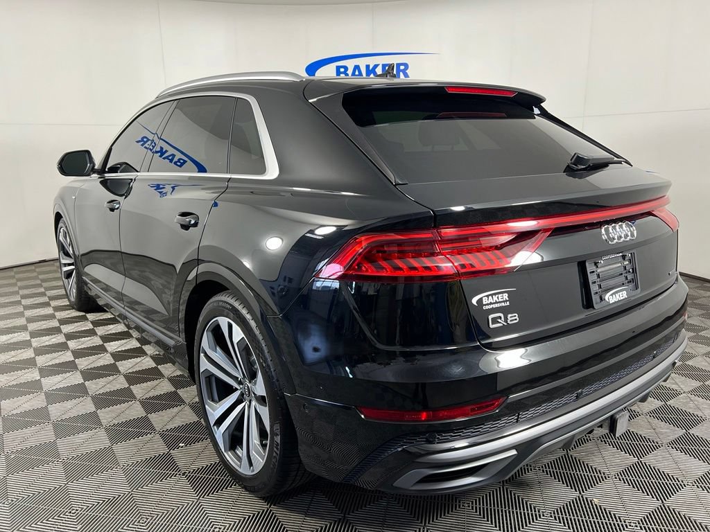Used 2022 Audi Q8 Prestige AWD/4WD image 3
