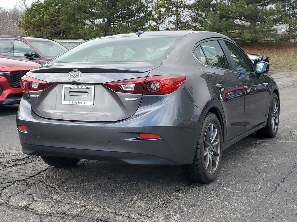 Used 2018 MAZDA MAZDA3 Touring image 3