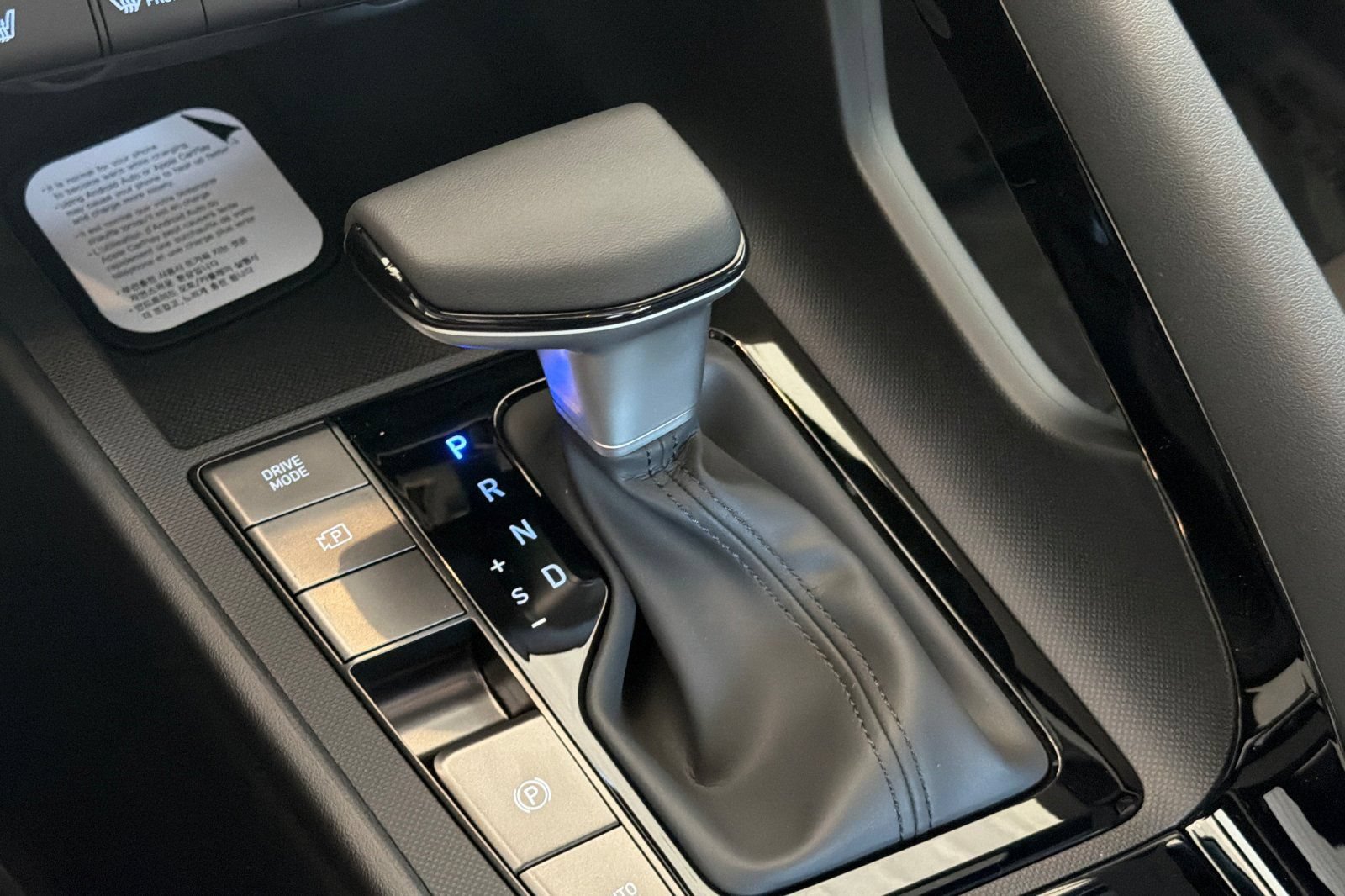 New 2026 Hyundai Elantra SEL Sport Premium FWD image 19