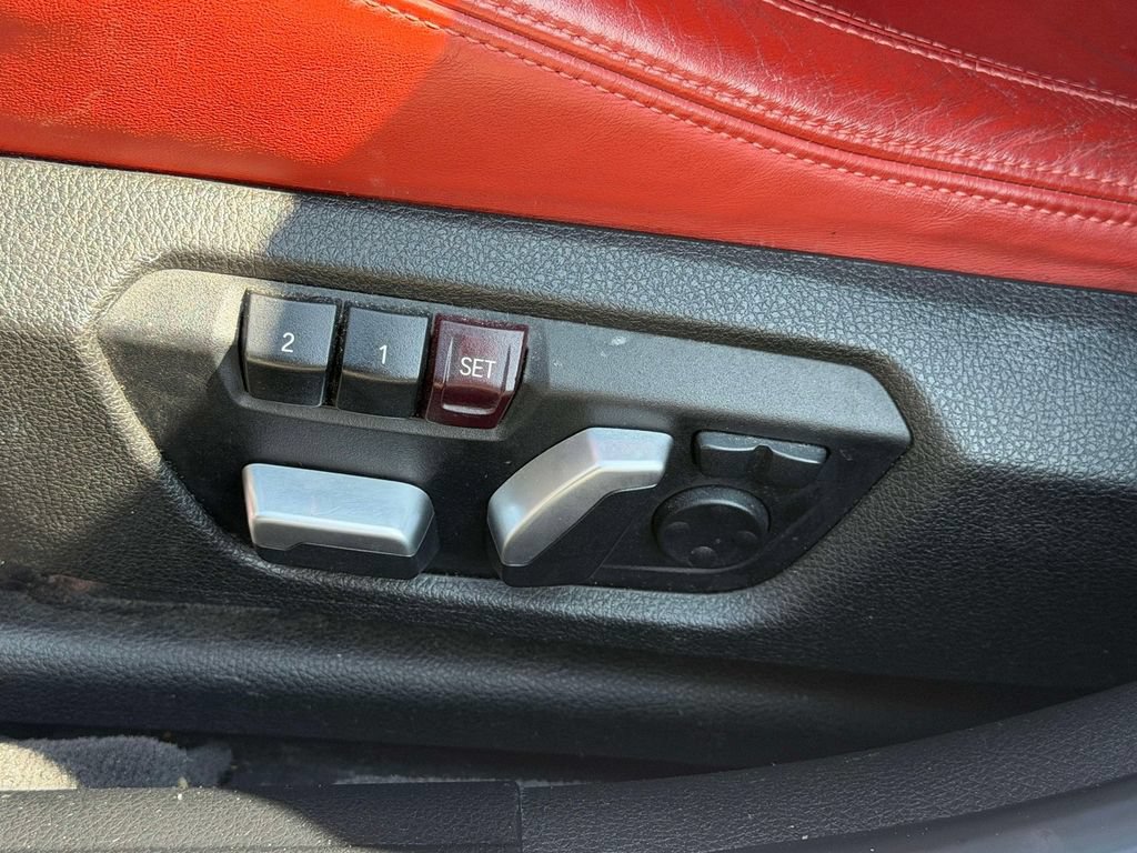 Used 2018 BMW M3 RWD image 31