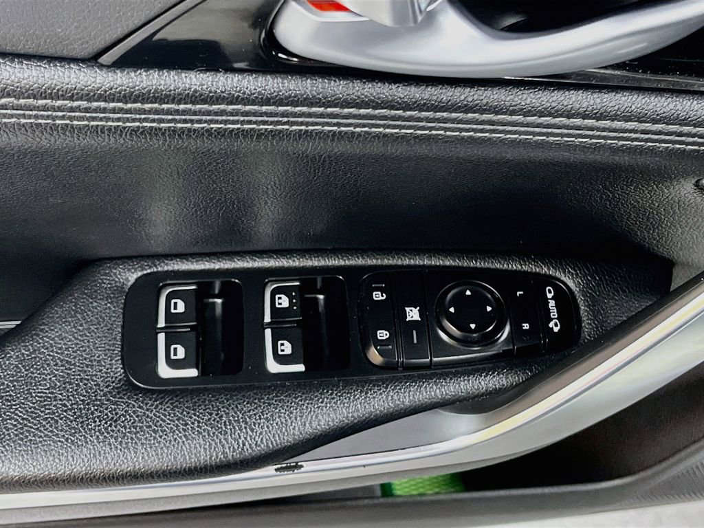 Used 2022 Kia Stinger GT-Line w/ Sun & Sound Package AWD/4WD image 18