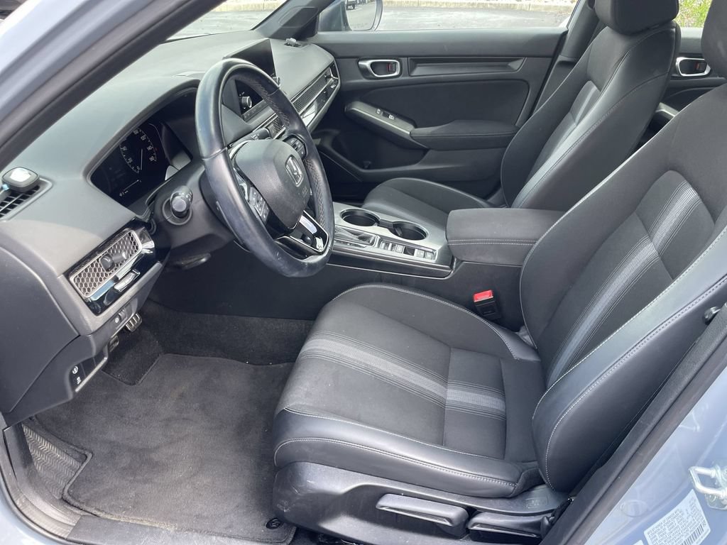 Used 2023 Honda Civic Sport image 9
