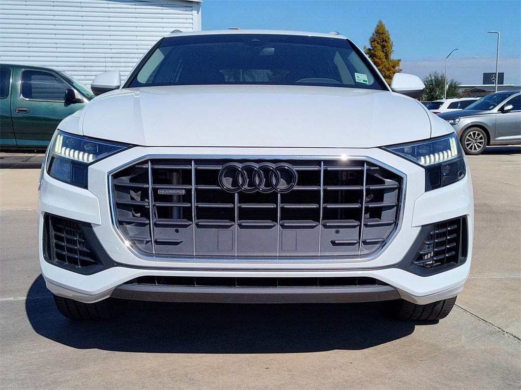 Used 2023 Audi Q8 Premium image 17
