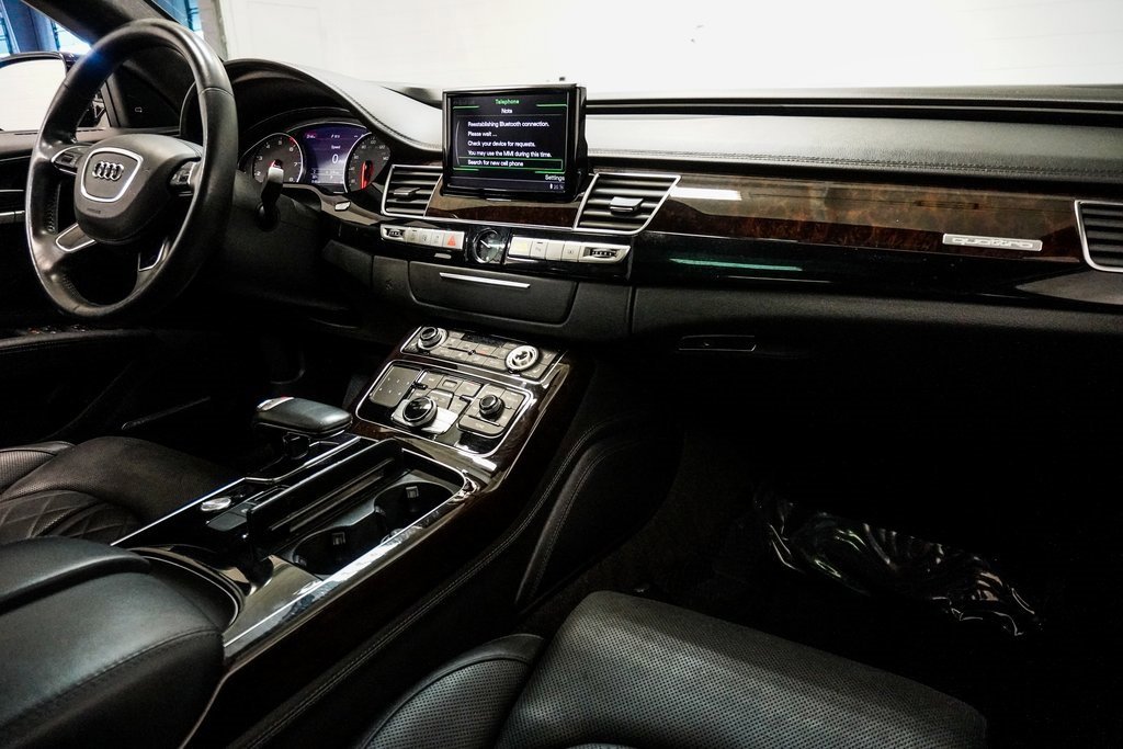 Used 2017 Audi A8 L 4.0T w/ Driver Assistance Package image 14