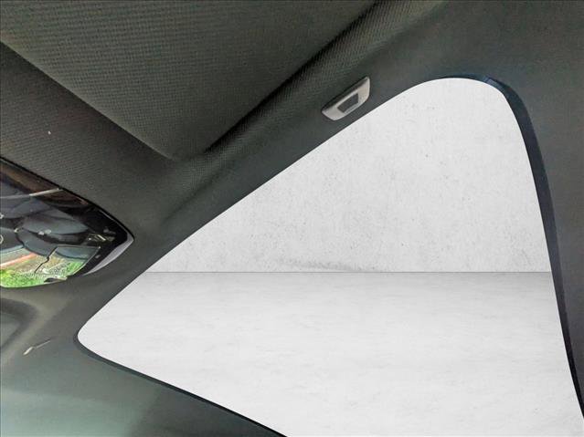 New 2026 BMW iX xDrive60 image 15