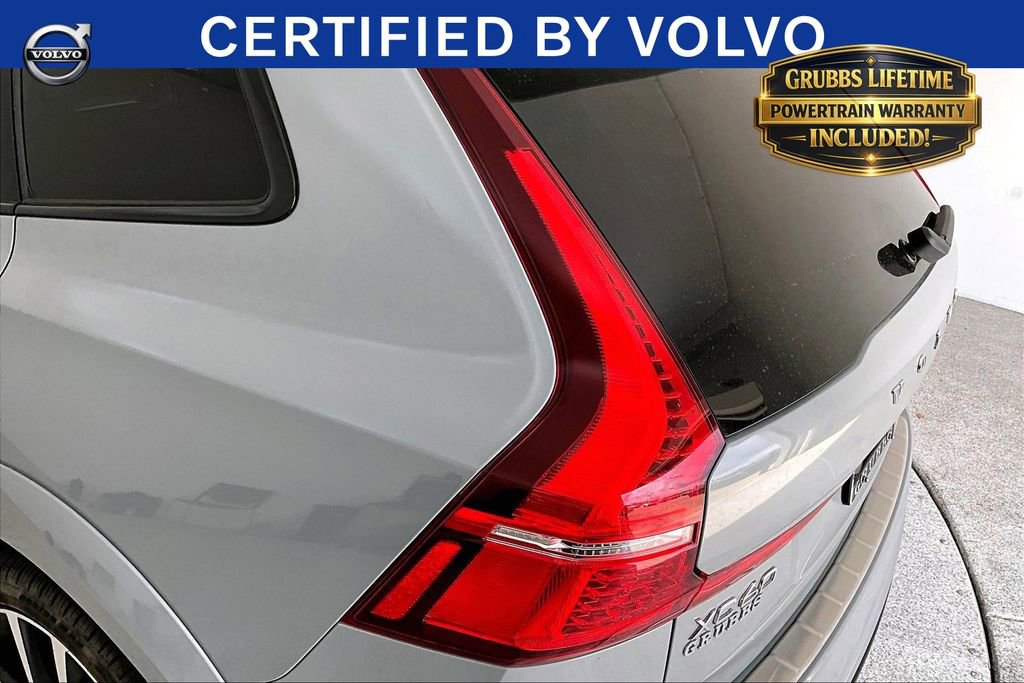 Used 2025 Volvo XC60 T8 Ultra w/ Protection Package Premier AWD/4WD image 38