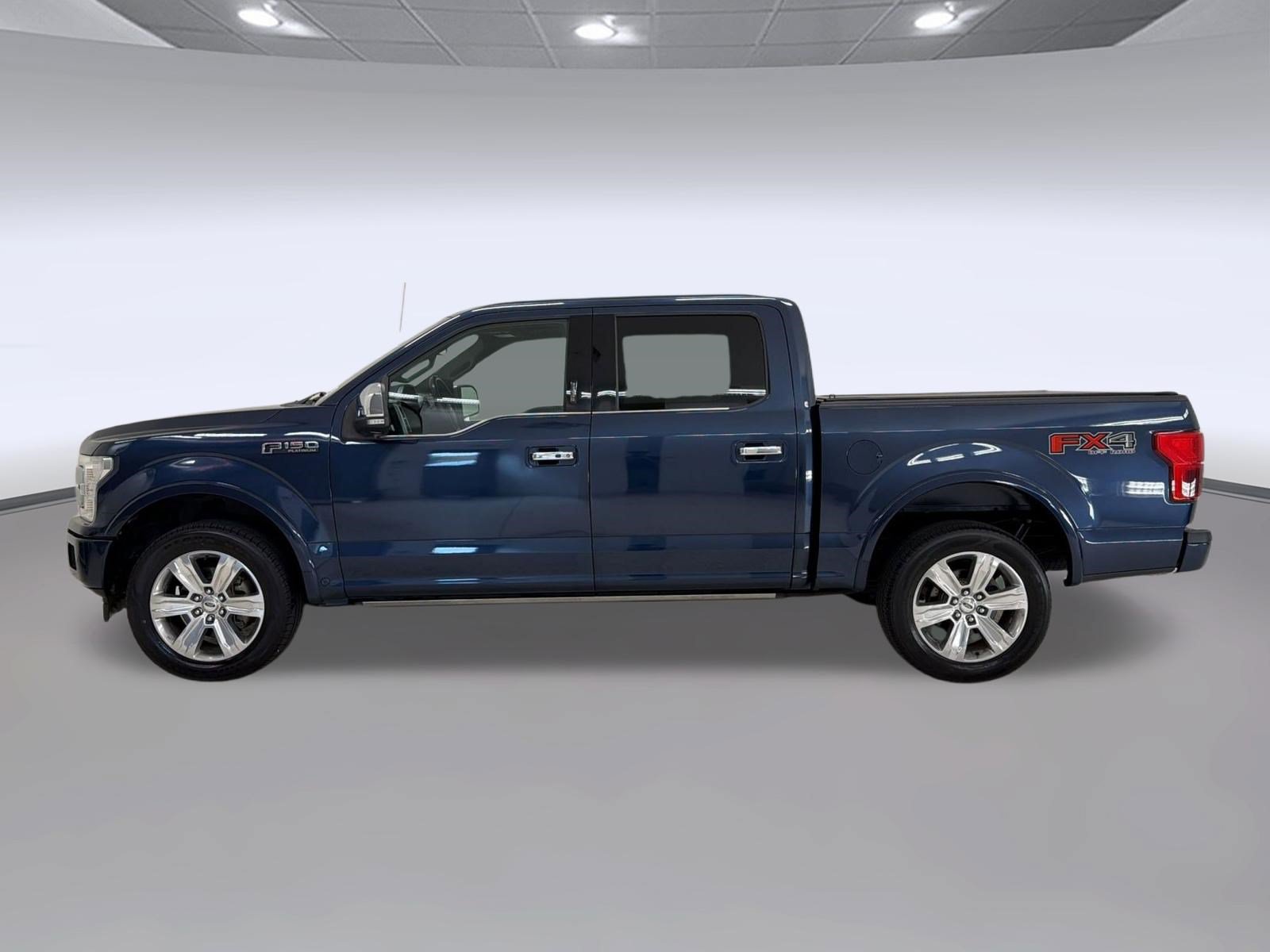 Used 2018 Ford F150 Platinum w/ Equipment Group 701A Luxury AWD/4WD image 2