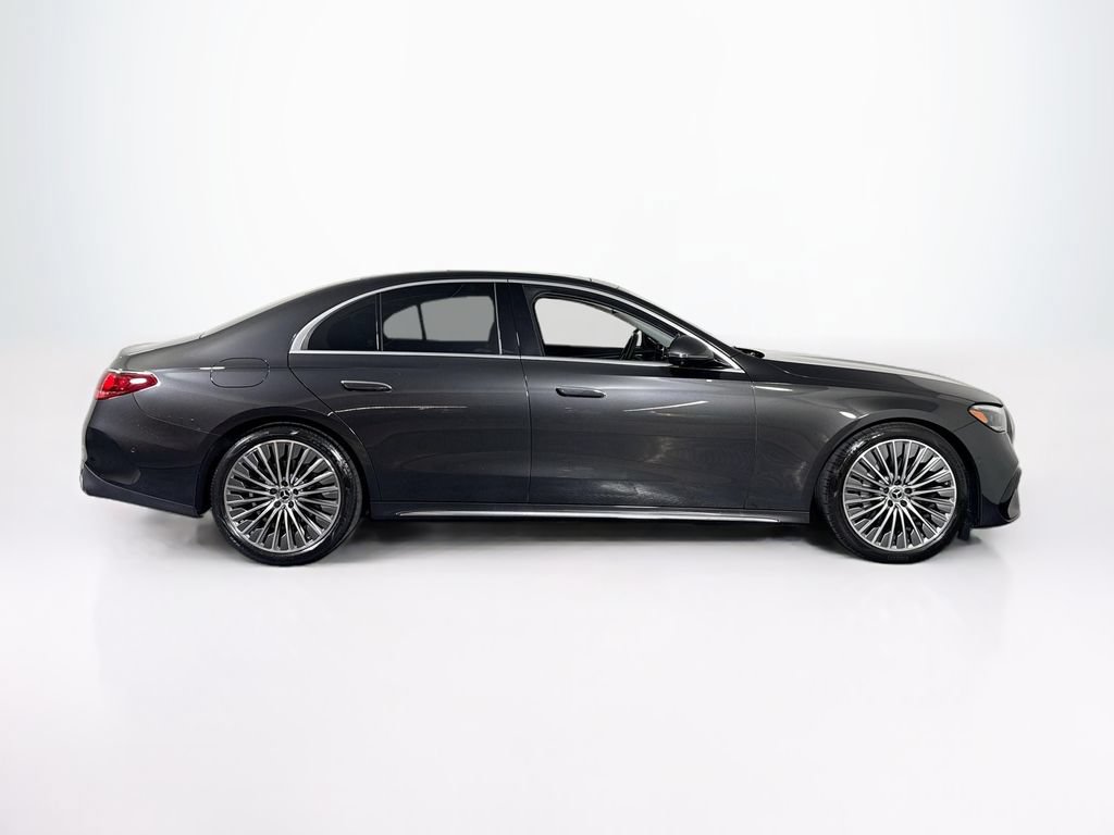 Used 2025 Mercedes-Benz E 350 Sedan image 6