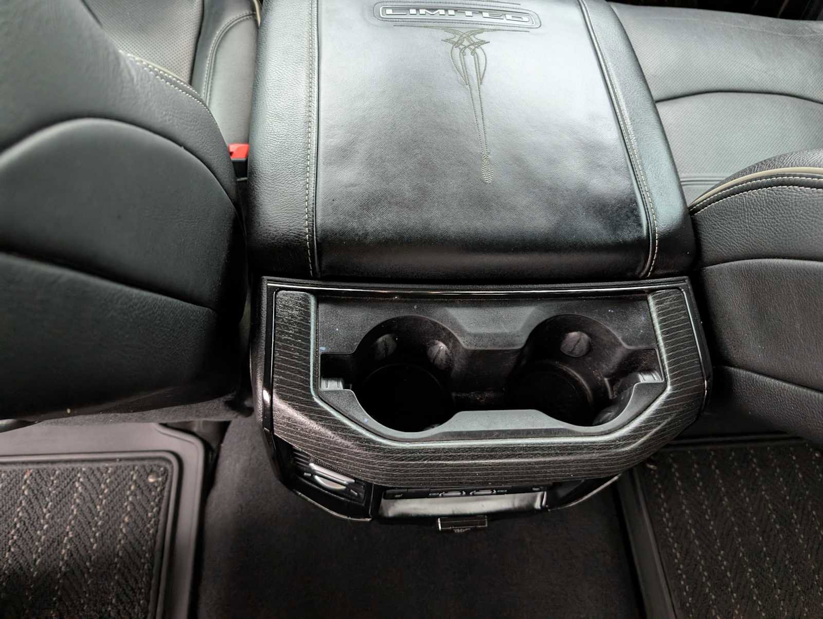 Used 2022 RAM 3500 Limited image 23