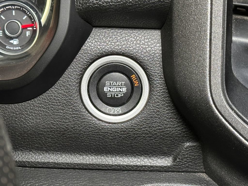 Used 2024 RAM 5500 Tradesman w/ Chrome Appearance Group image 33