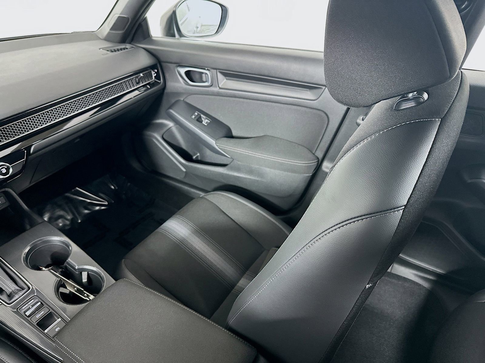 Used 2024 Honda Civic Sport image 22