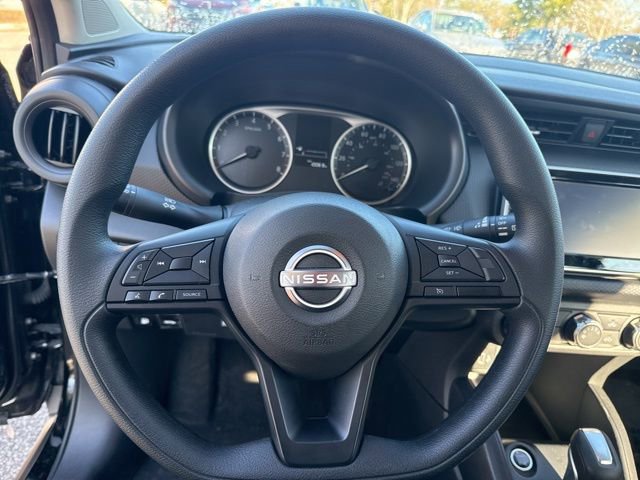 Used 2024 Nissan Kicks S image 19