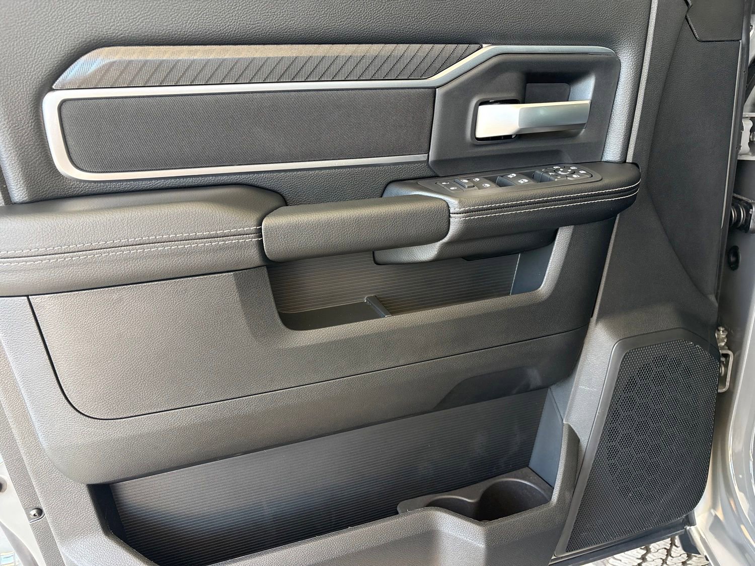 New 2026 RAM 2500 Lone Star AWD/4WD image 10