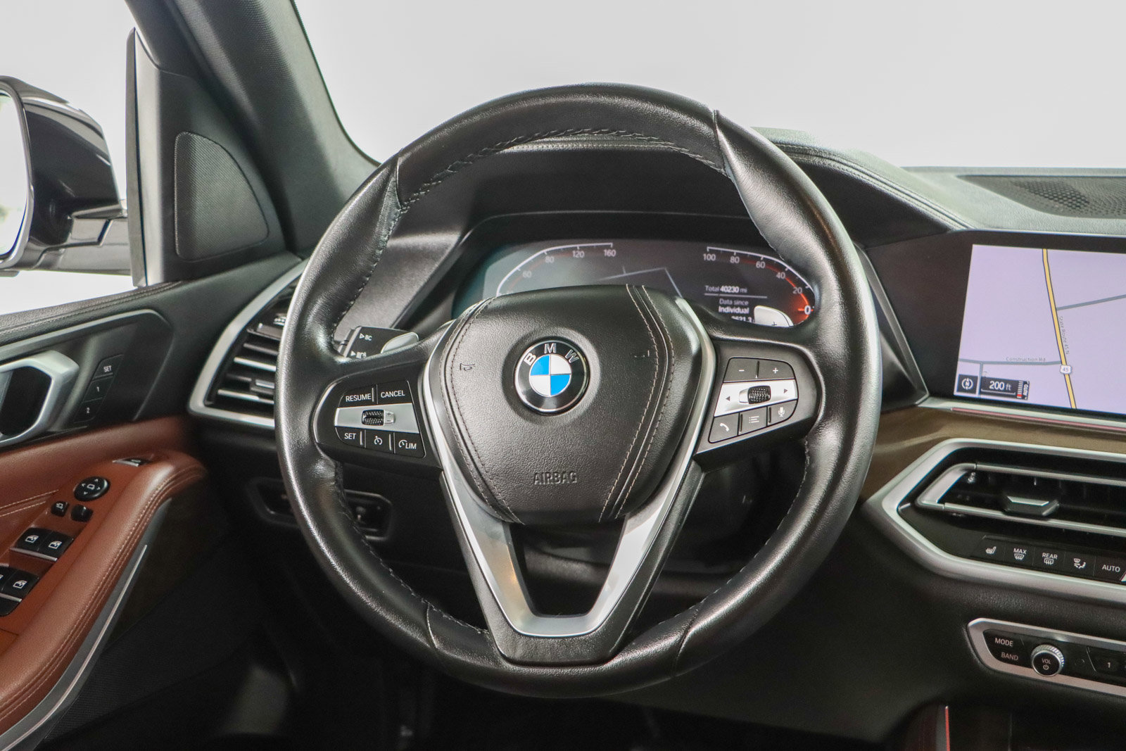 Used 2022 BMW X5 sDrive40i w/ Premium Package image 12