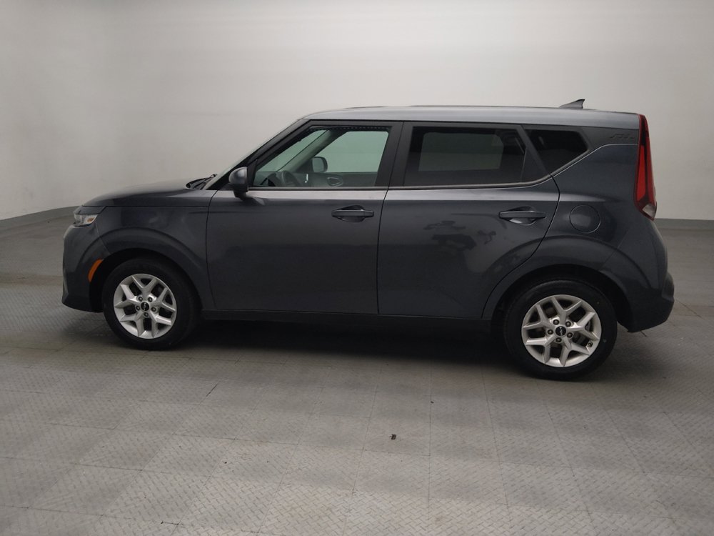 Used 2022 Kia Soul LX w/ Technology Package FWD image 3