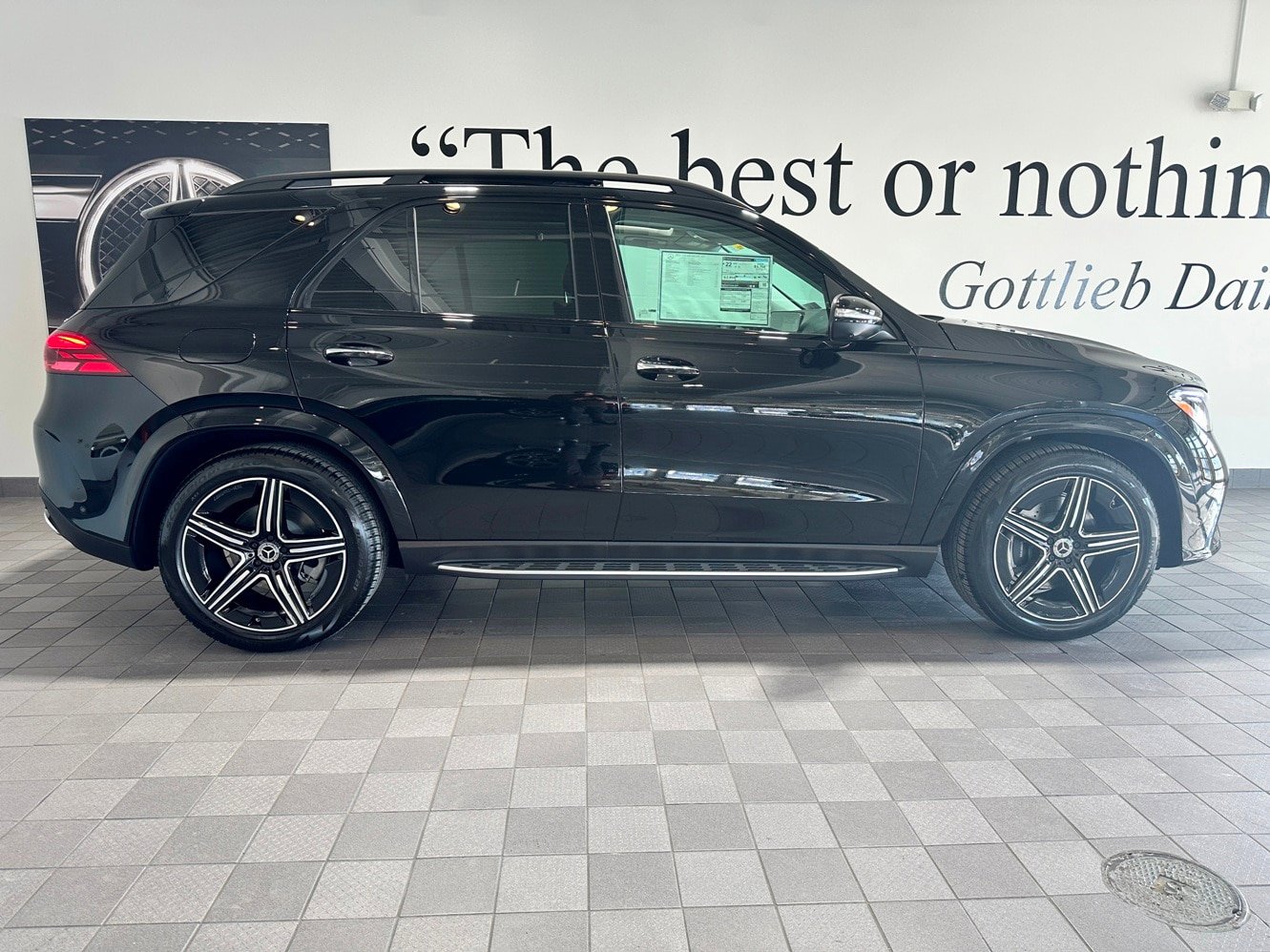 New 2026 Mercedes-Benz GLE 350 4MATIC image 3
