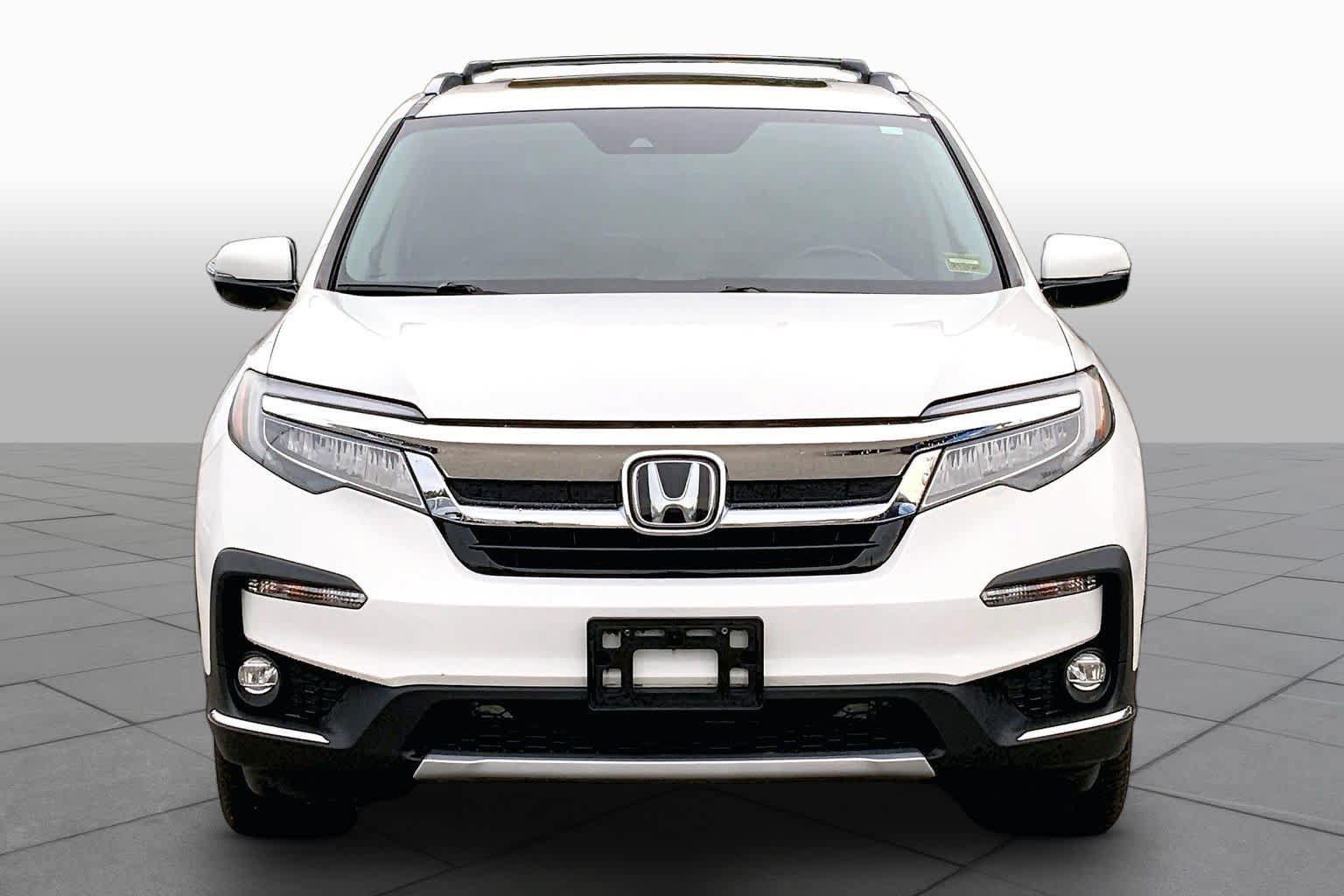 Certified 2020 Honda Pilot Touring image 4