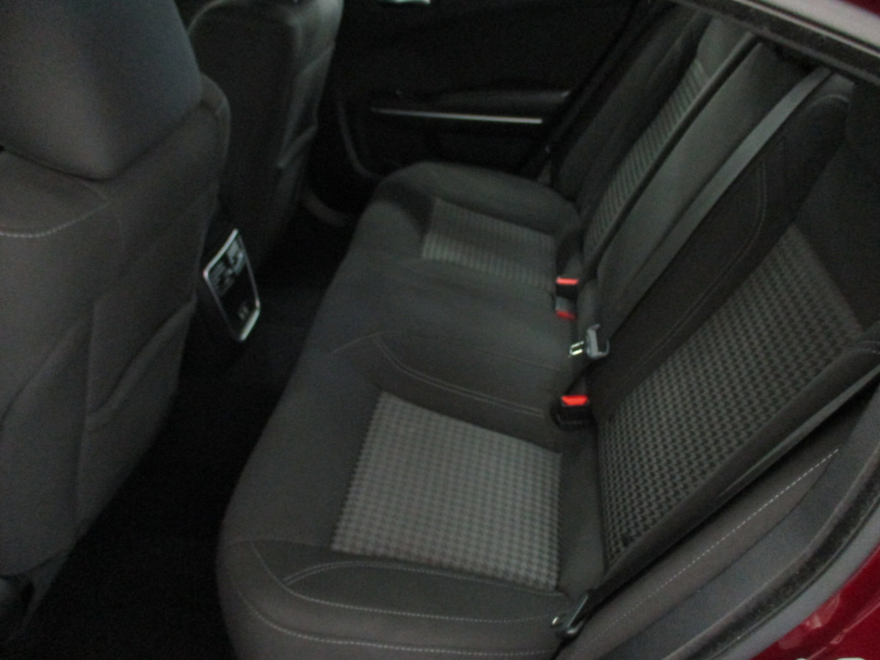 Used 2022 Dodge Charger SXT w/ Cold Weather Package image 9