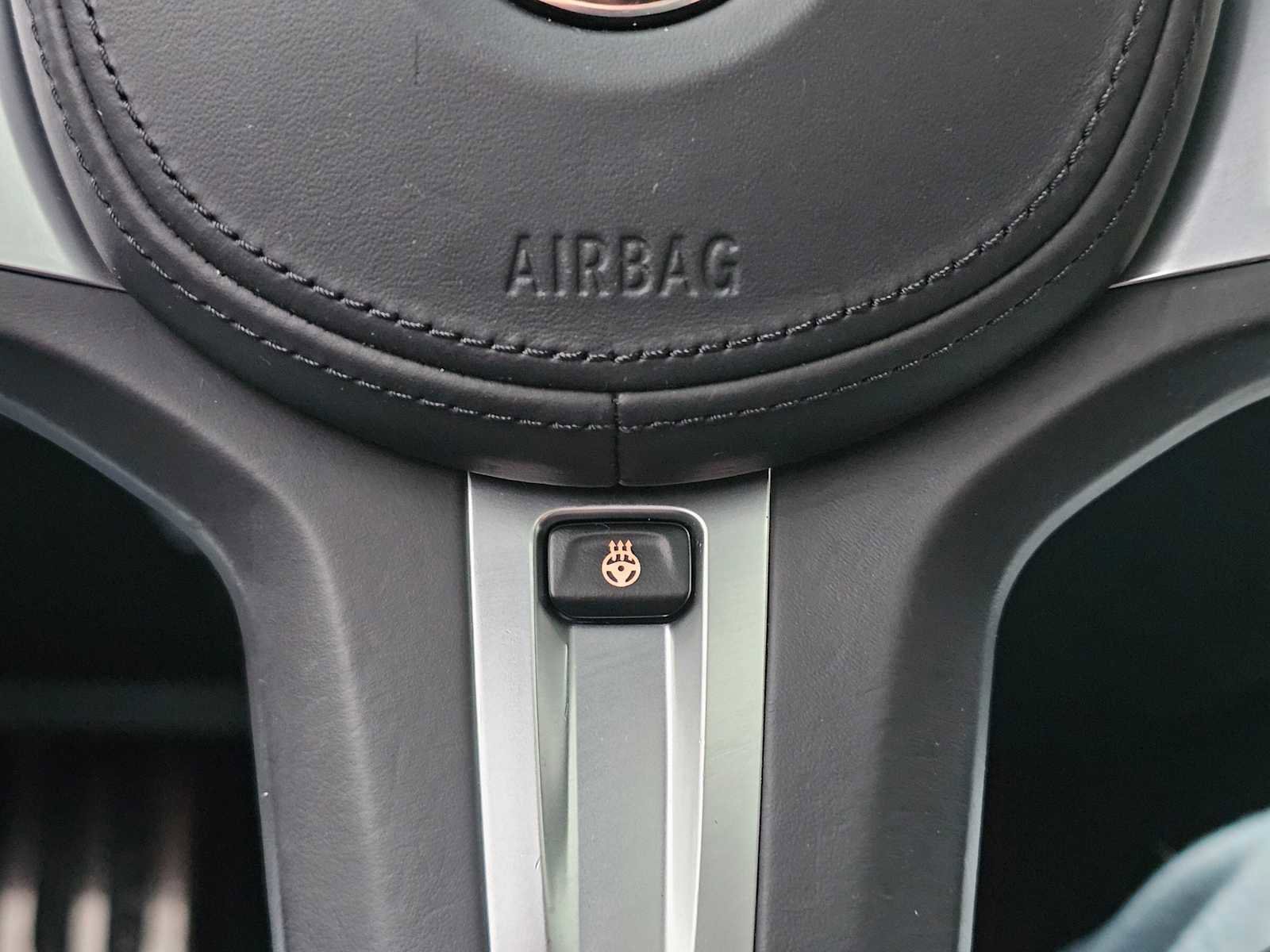 Used 2023 BMW 440i xDrive Coupe w/ Premium Package image 32