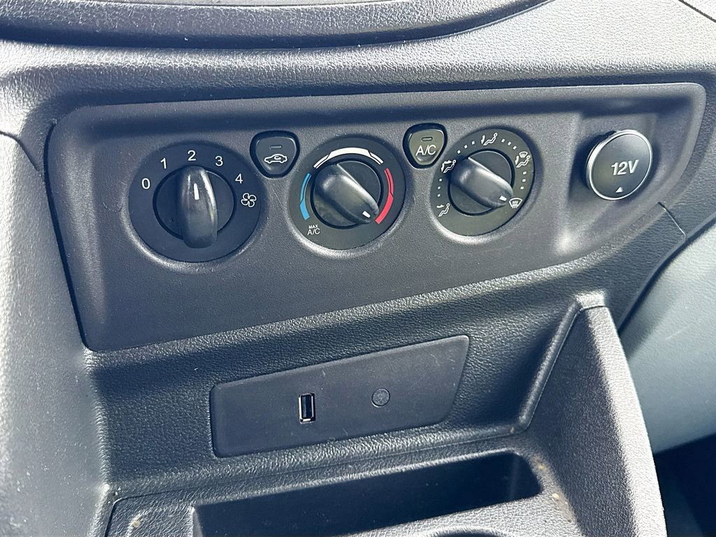 Used 2019 Ford Transit 250 130 Medium Roof image 14