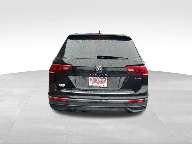Used 2024 Volkswagen Tiguan Wolfsburg Edition image 6