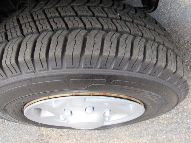 Used 2013 Ford E-150 and Econoline 150 w/ Exterior Upgrade Pkg image 19