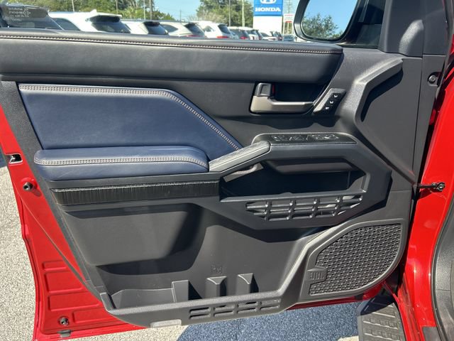 Used 2026 Toyota 4Runner Platinum AWD/4WD image 17