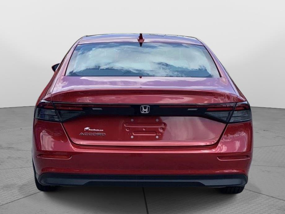 Certified 2023 Honda Accord EX image 4