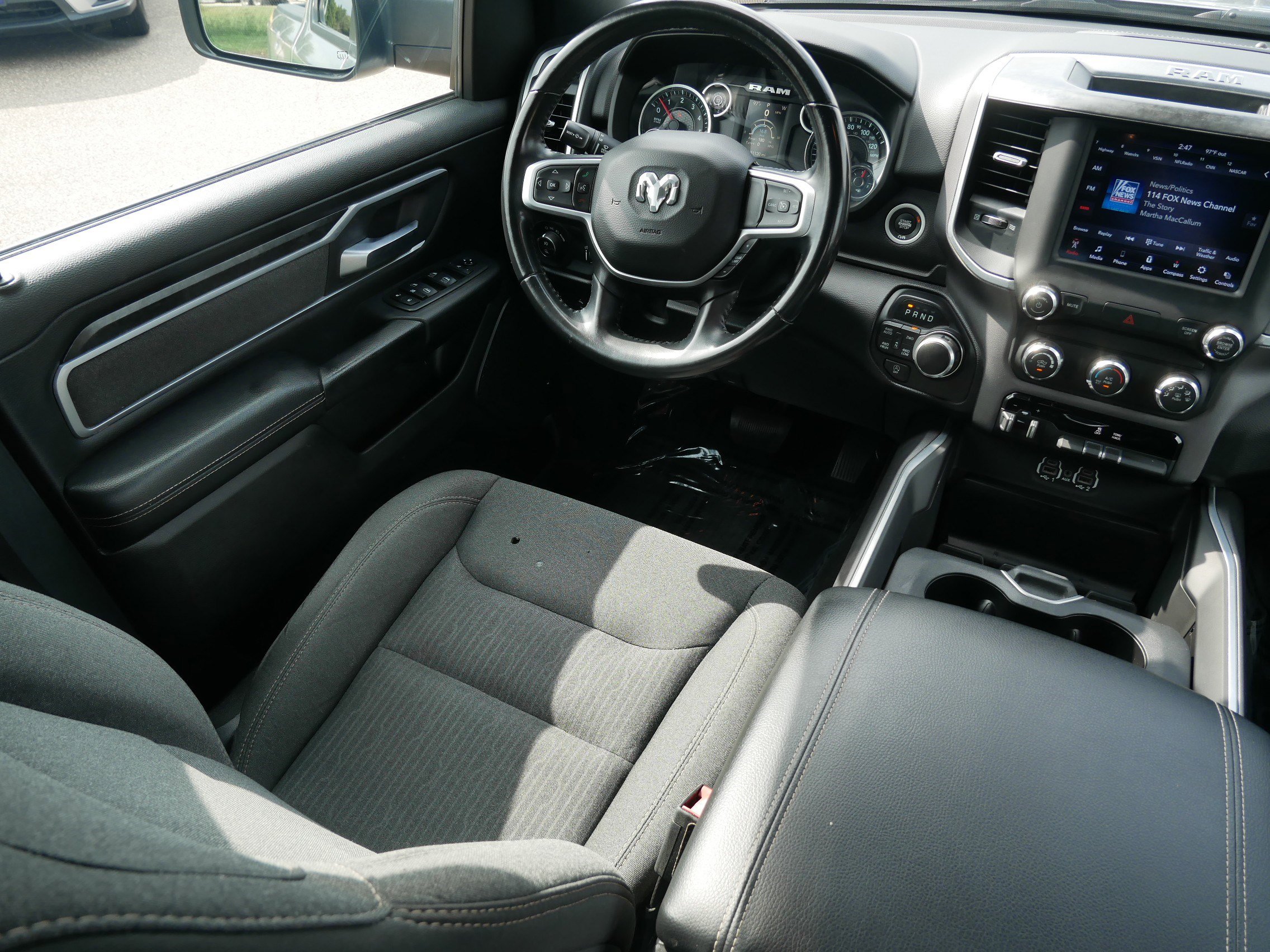 Used 2020 RAM 1500 Big Horn image 9