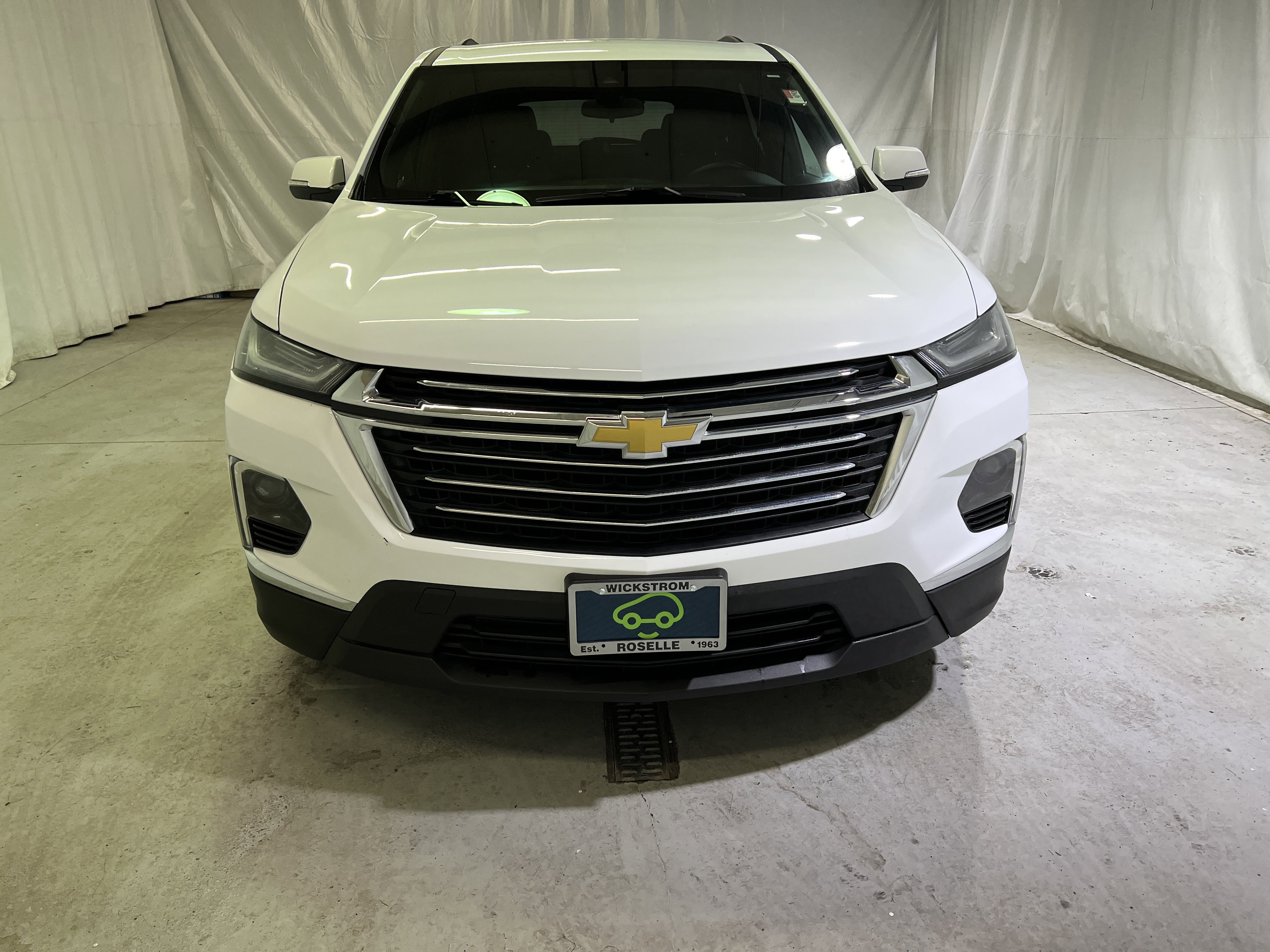 Certified 2023 Chevrolet Traverse LT image 3