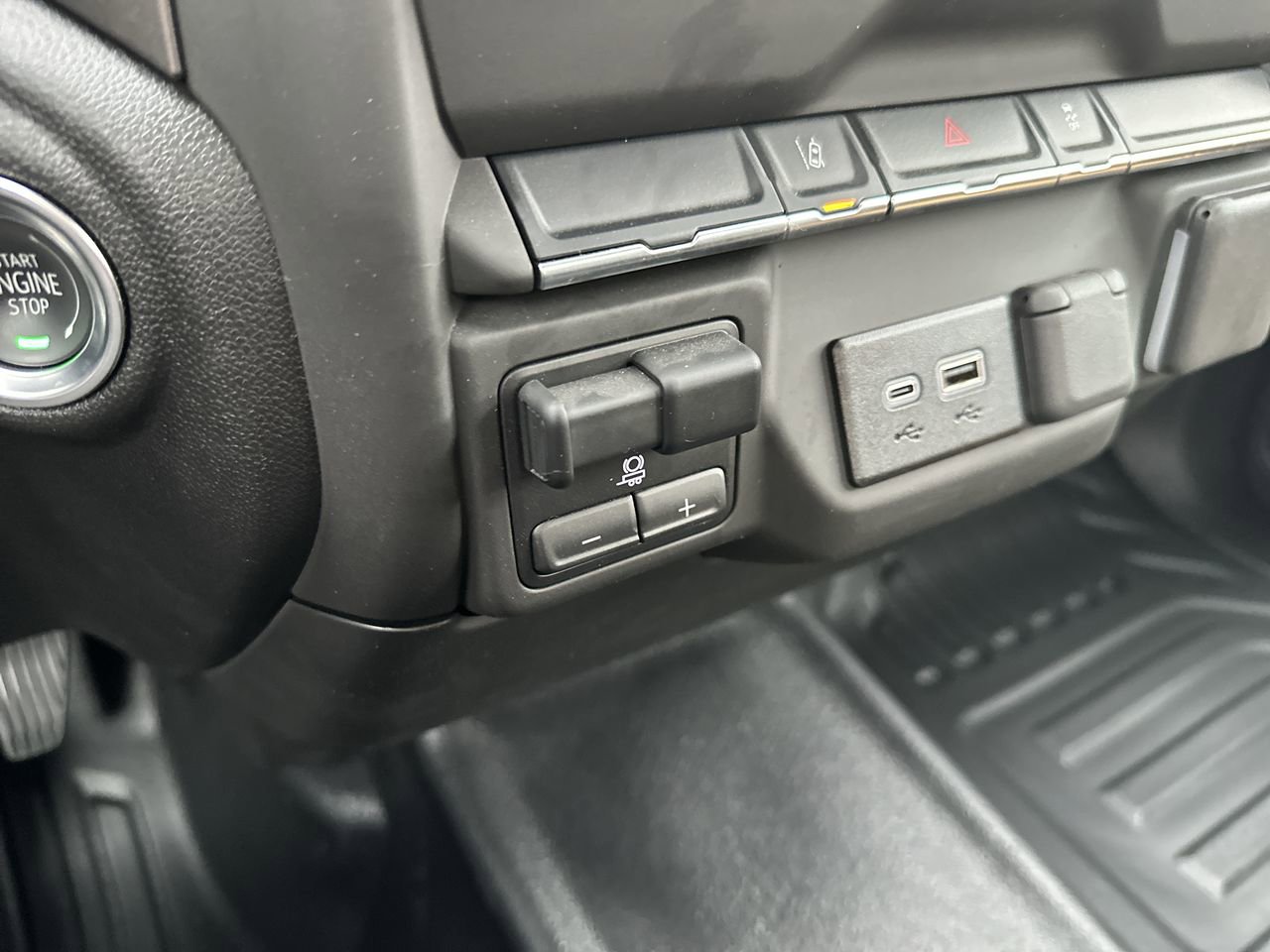 New 2025 GMC Sierra 2500 Pro w/ Convenience Package image 19