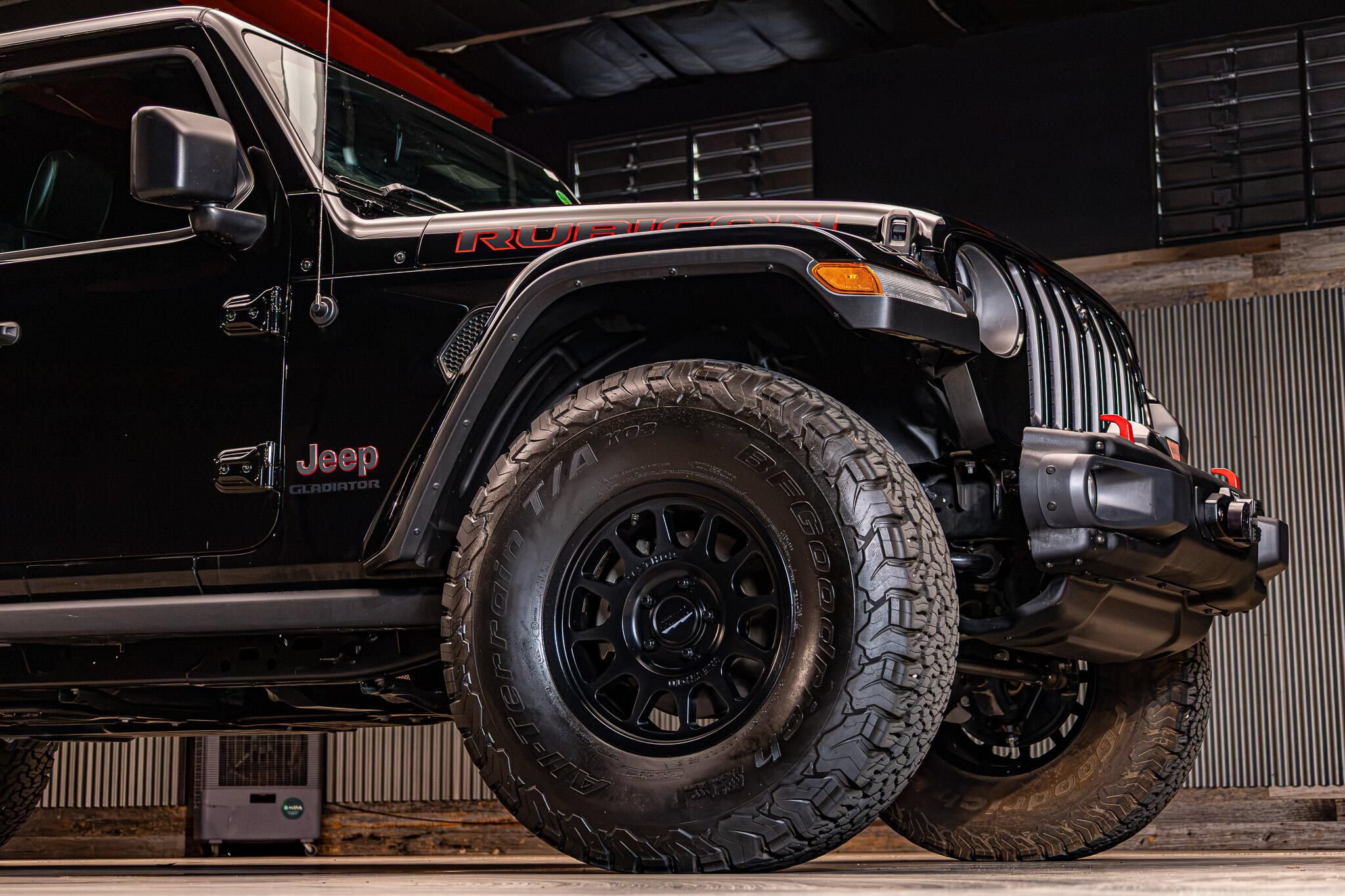 Used 2022 Jeep Gladiator Rubicon w/ LED Lighting Group AWD/4WD image 11