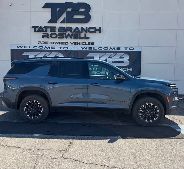 Used 2025 Chevrolet Traverse Z71 AWD/4WD image 6