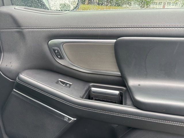 Used 2025 Ford Expedition Max Platinum AWD/4WD image 31