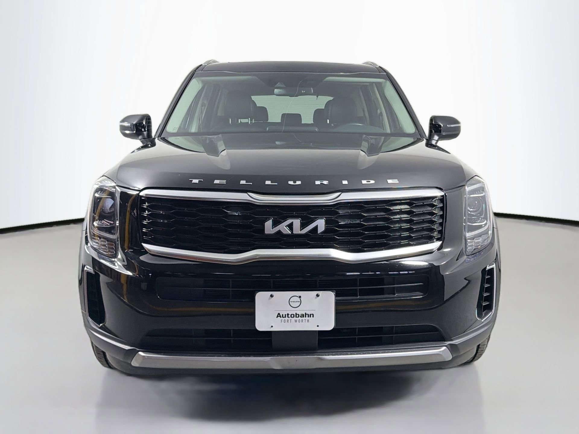 Used 2022 Kia Telluride EX w/ Towing Package FWD image 2