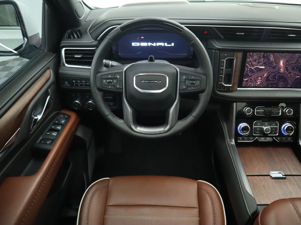 Used 2024 GMC Yukon Denali Ultimate image 10