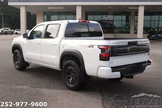 New 2025 Nissan Frontier PRO-4X w/ Pro Convenience Package AWD/4WD image 5