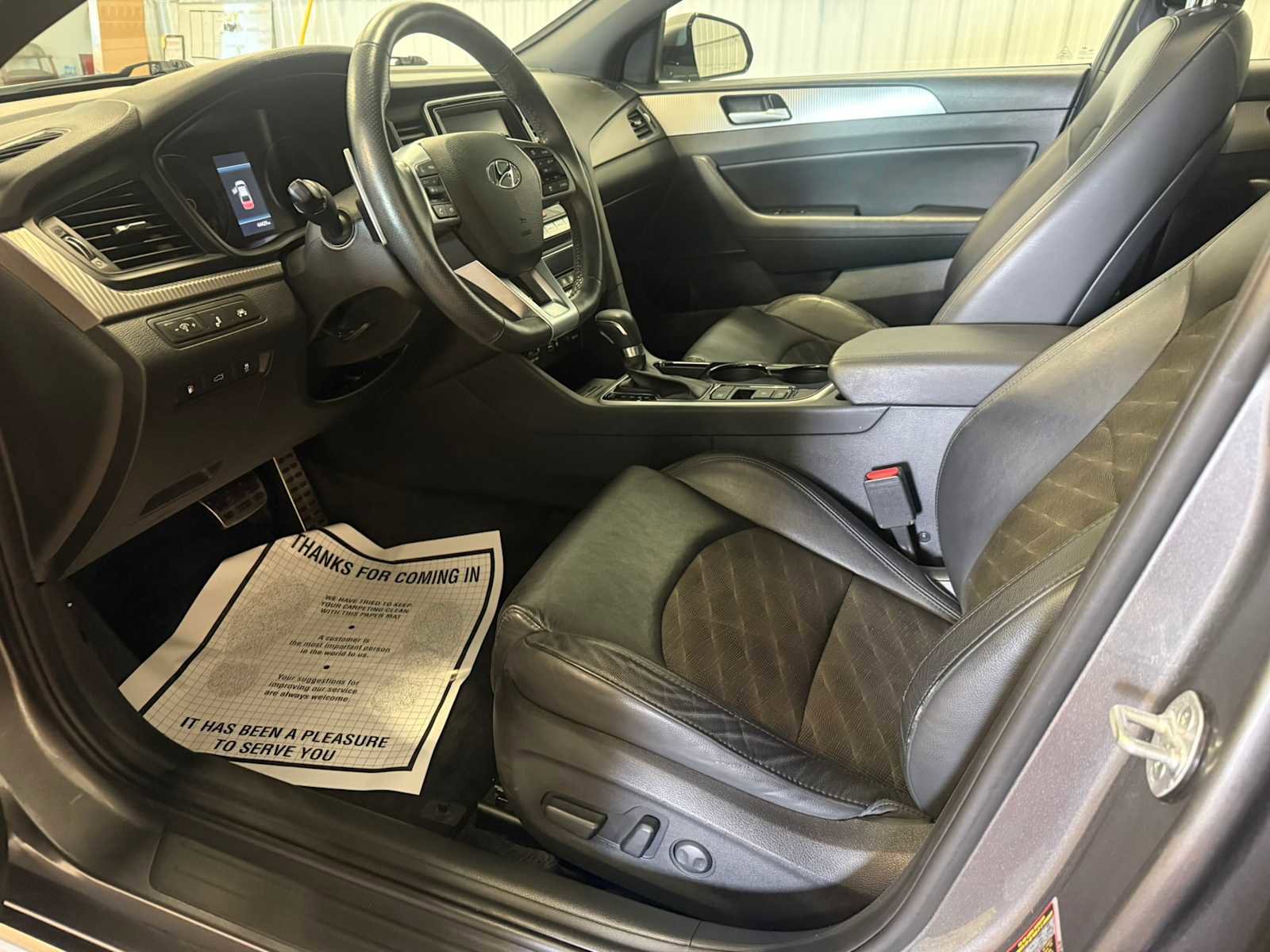 Used 2019 Hyundai Sonata Sport w/ Tech Package 03 FWD image 18