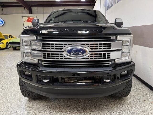 Used 2017 Ford F250 Platinum w/ Platinum Ultimate Package AWD/4WD image 31