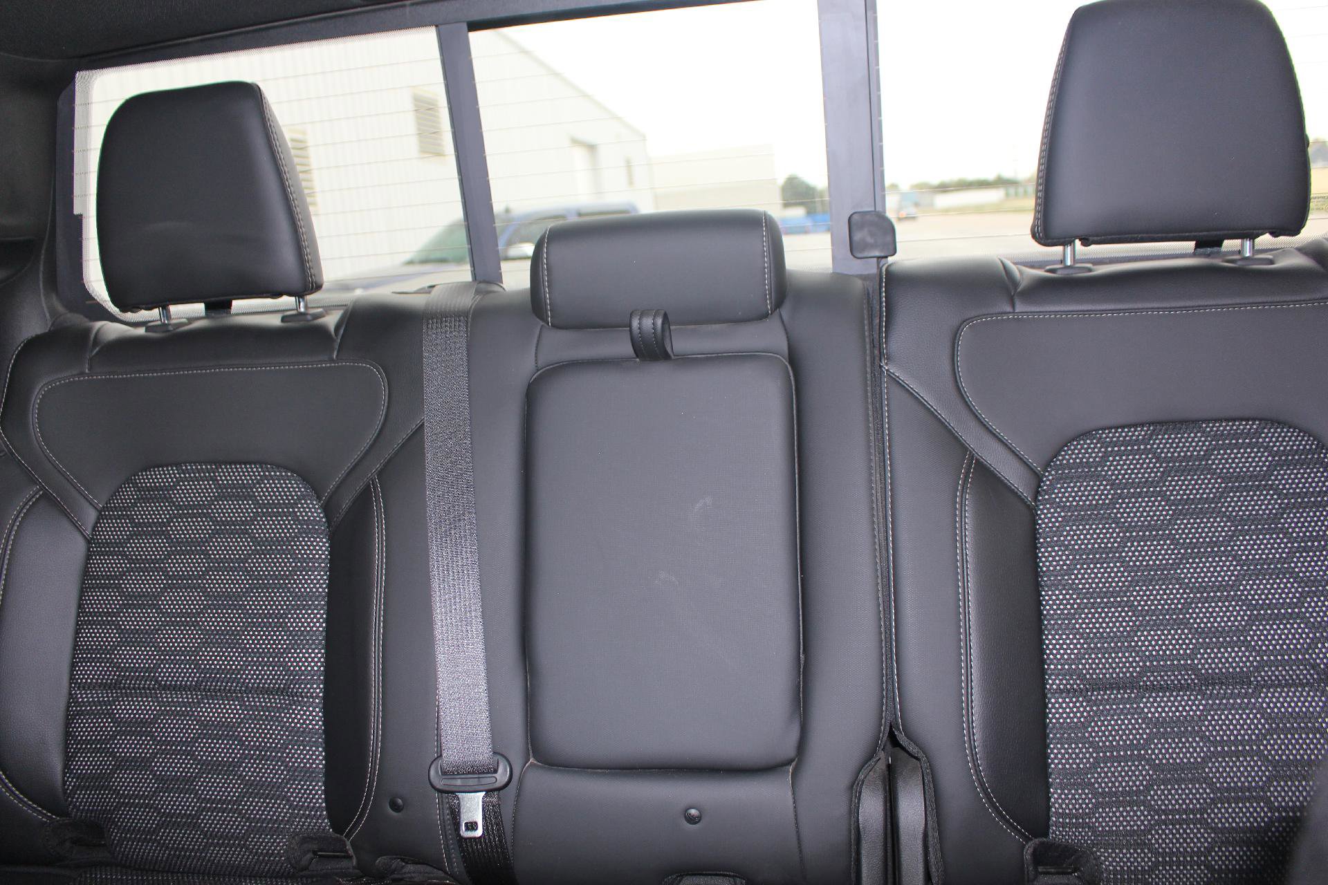 Used 2021 RAM 1500 4x4 Crew Cab image 20