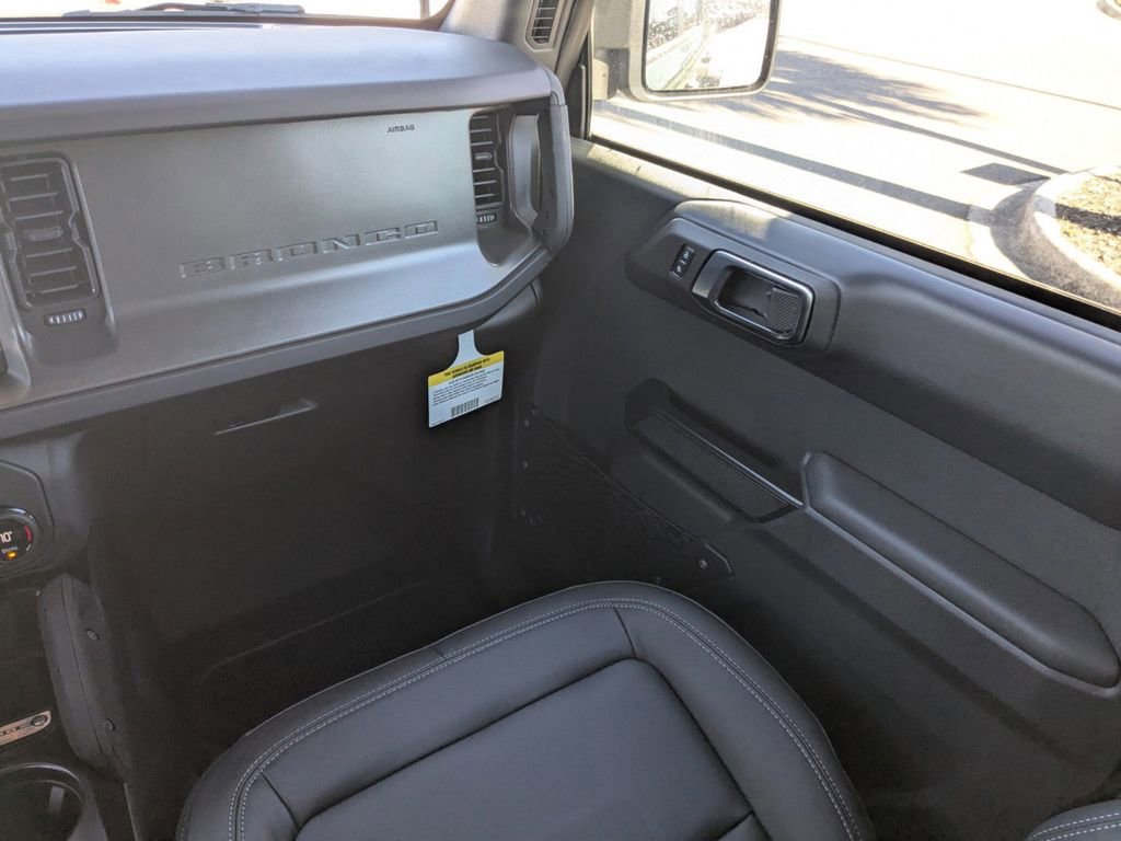 New 2025 Ford Bronco Badlands image 18