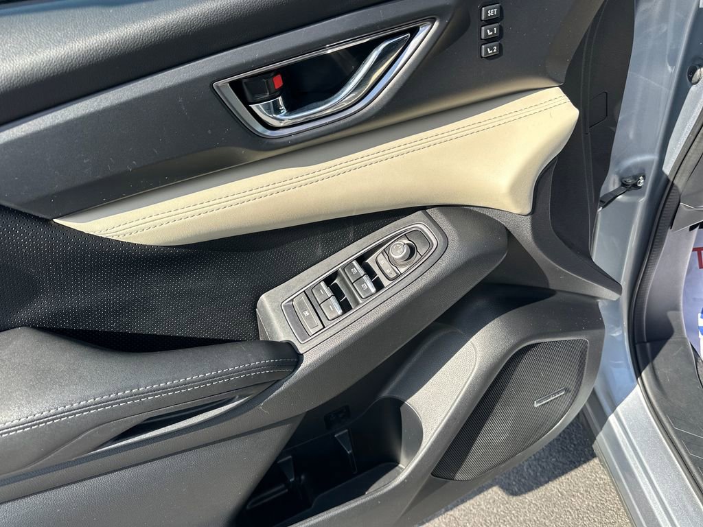 Used 2022 Subaru Ascent Limited w/ Technology Package image 24